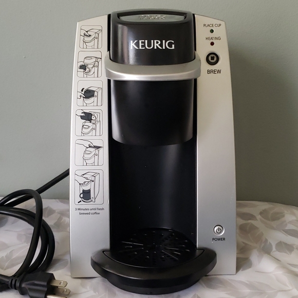 KEURIG K130 Coffee Maker
